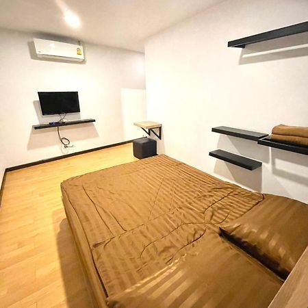 Inn Trog And Inn Soi (Adults Only) Bangkok Ngoại thất bức ảnh