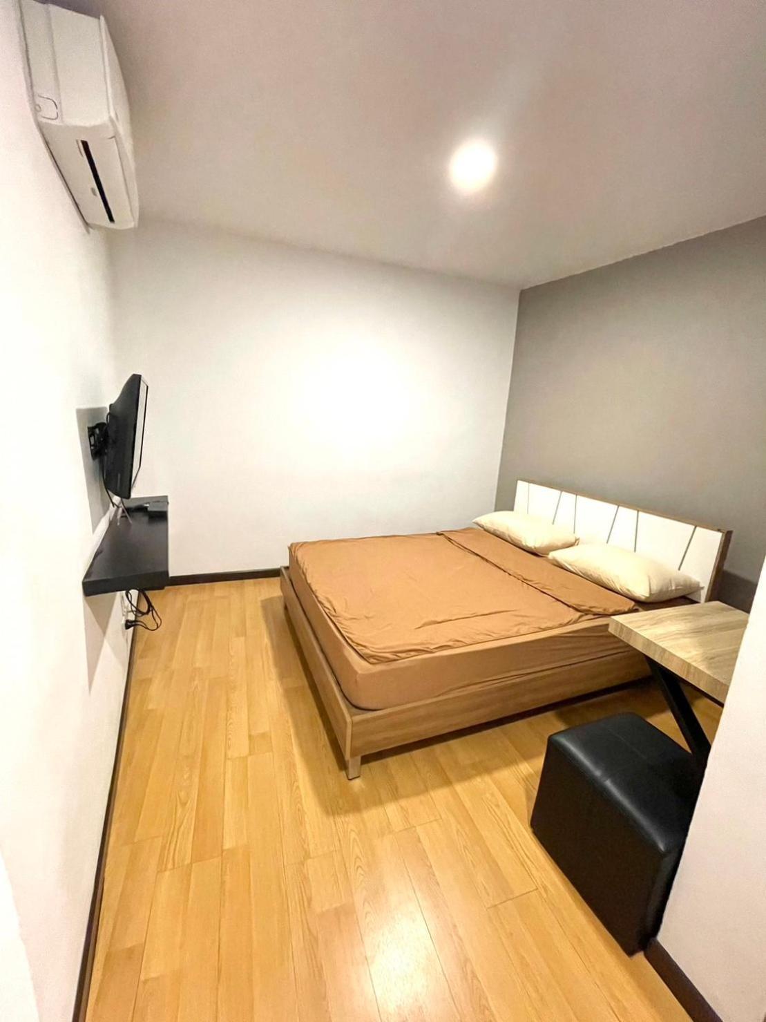 Inn Trog And Inn Soi (Adults Only) Bangkok Ngoại thất bức ảnh