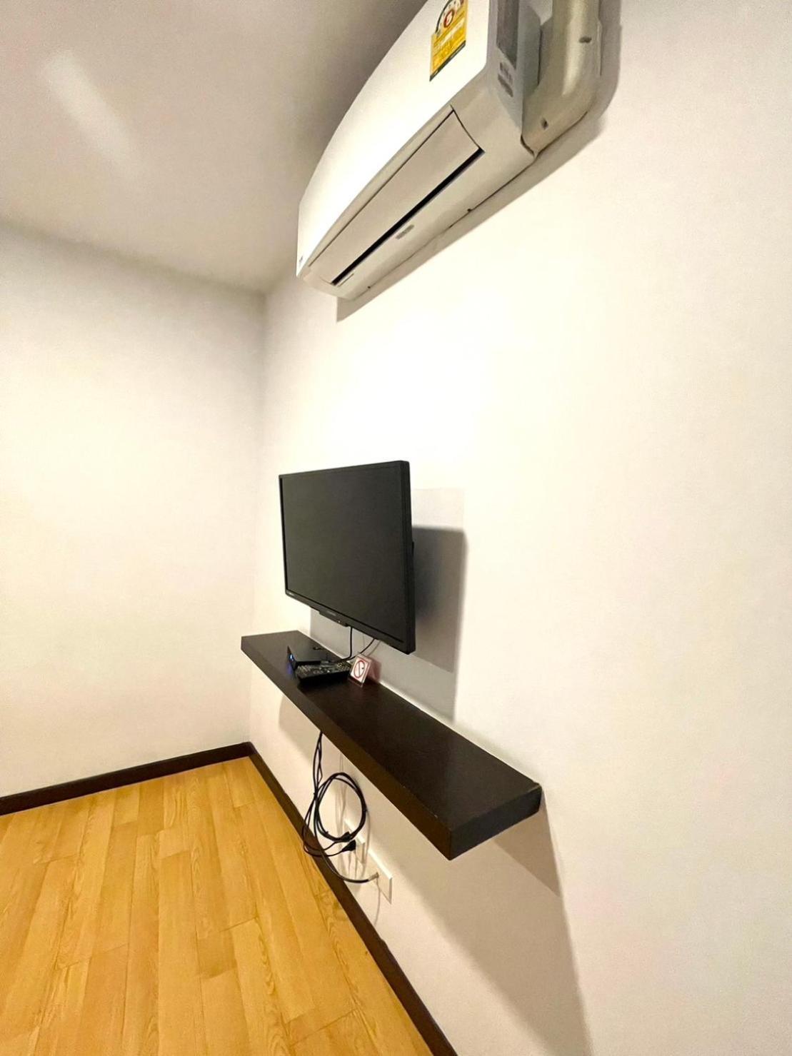 Inn Trog And Inn Soi (Adults Only) Bangkok Ngoại thất bức ảnh